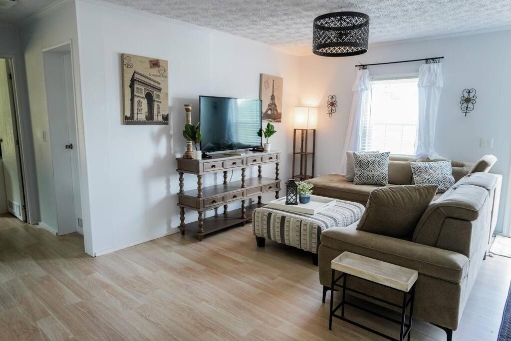 Beautiful Stylish 3 Bedroom Home In Greenville Esterno foto