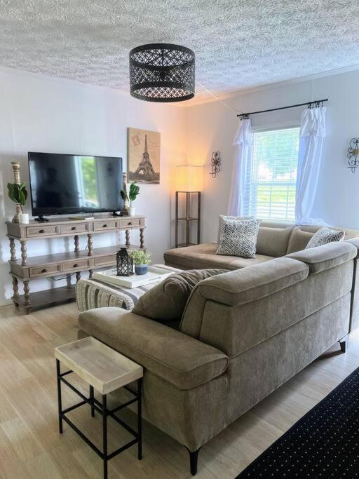 Beautiful Stylish 3 Bedroom Home In Greenville Esterno foto